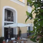 拉糖纳拉酒店 酒店 4*