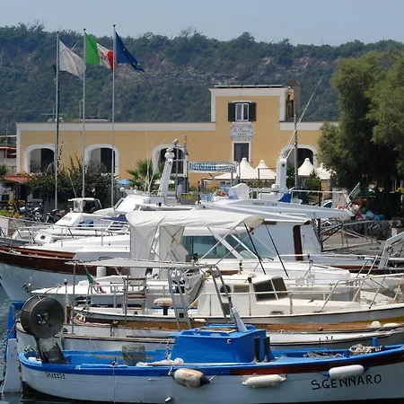 Hotel La Tonnara