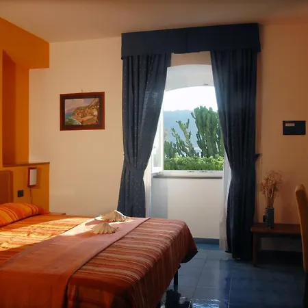 La Tonnara Hotel 4*