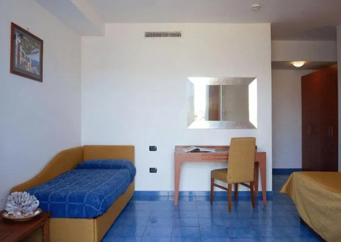 Hotel La Tonnara Procida